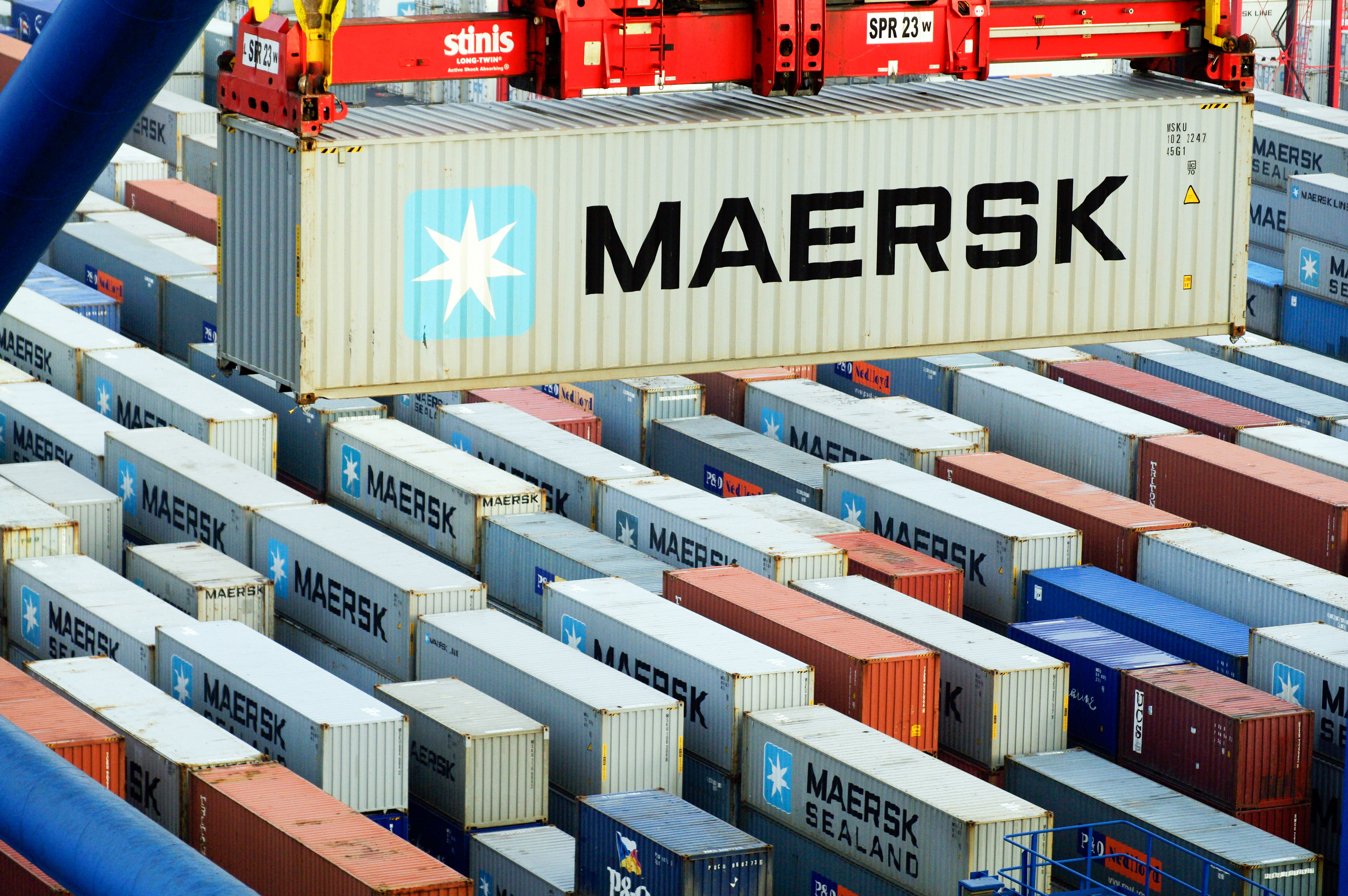 How Maersk dominates the global shipping industry